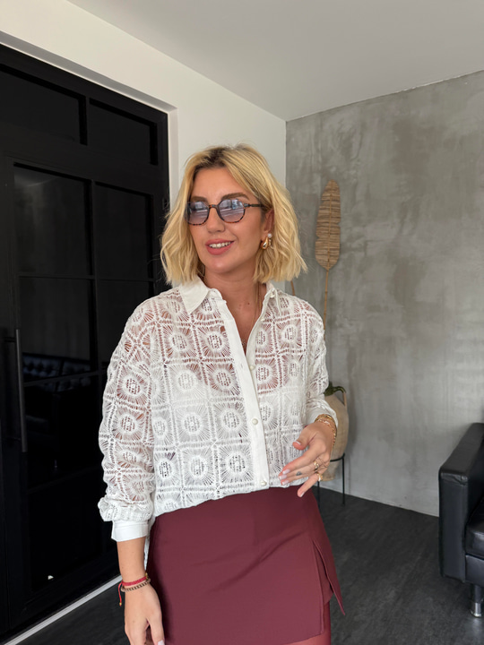 %100 Pamuk , Dantel Ajurlu , Beyaz Gömlek