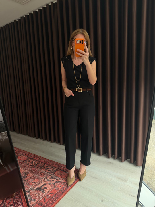 Acı Kahve Kemerli , Siyah Baggy Jean