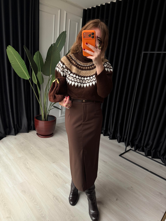 Yırtmaç Detaylı , Kemerli , Acıkahve , Midi Kalem Etek