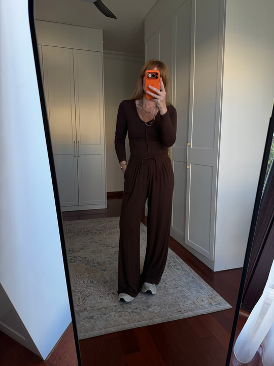 Önden Düğmeli Acıkahve Modal Takım