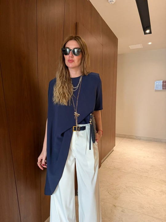 Lacivert Asimetrik Kesim Tencel Modal Bluz