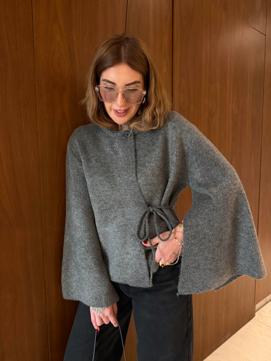 Orijinal Model , Gri , Yarasa Kol , Premium Triko Ceket