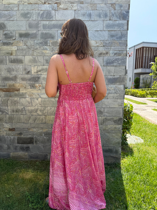 Belden Bağlamalı , Askılı , Gold Pembe Desenli , İthal Elbise