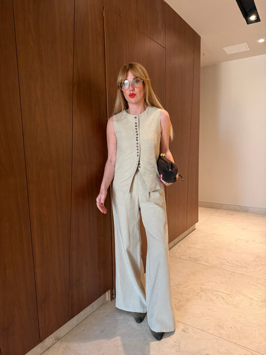 Orijinal Model , Sık Düğmeli , Bej , Premium Keten Takım