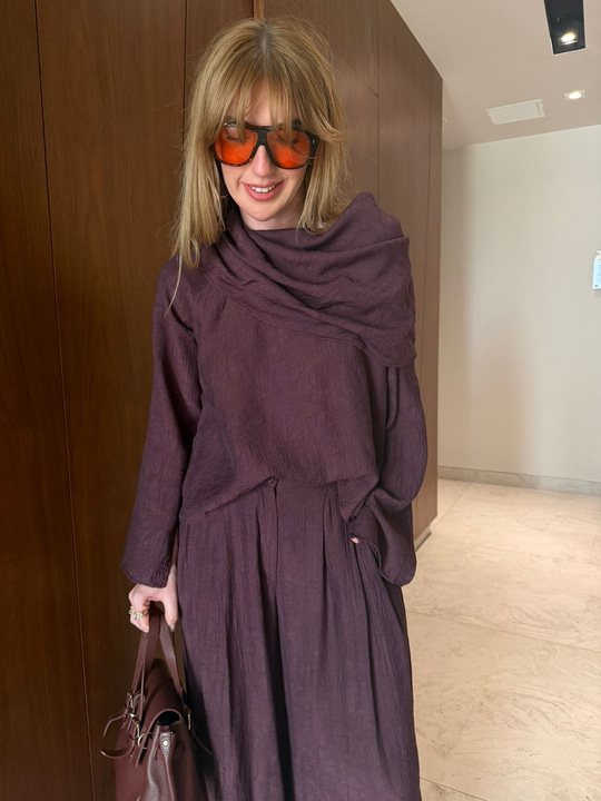 Orijinal Model , Özel Jakarlı Kumaş , Mürdüm , Kayık Yaka Takım 