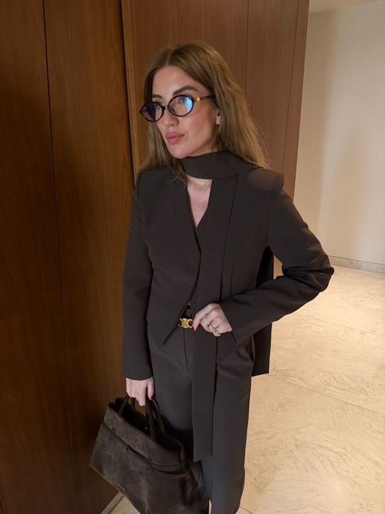 Gizli Düğmeli , Fularlı , Acıkahve Blazer Ceket