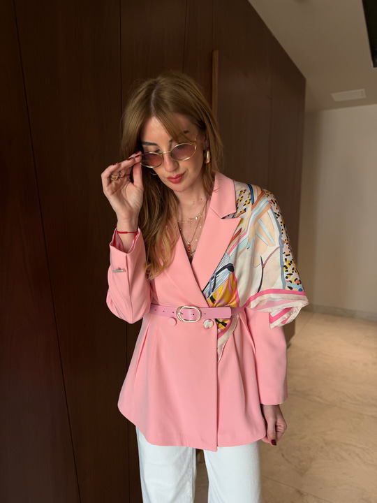 Fularlı, Kemerli, Belden Oturtmalı Pembe Premium Ceket