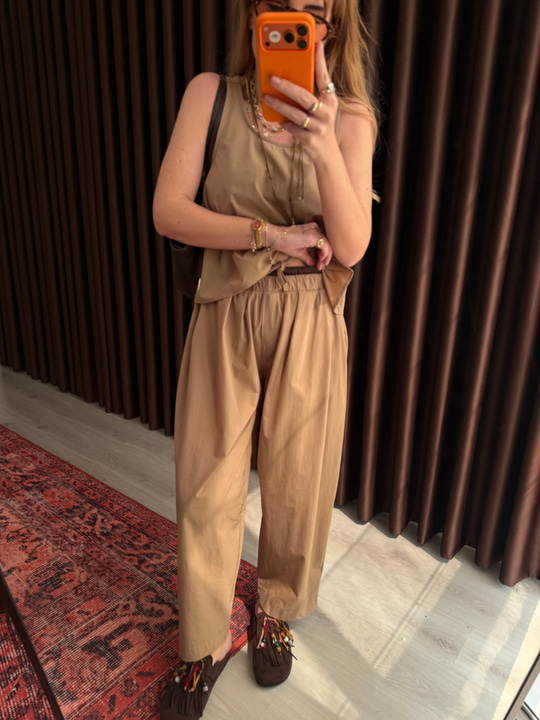 Orijinal Model , Belden Büzgülü , Camel Bluzlu Takım