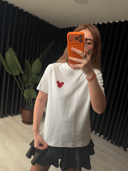Orijinal Model , Mini İşlemeli , Beyaz T-shirt