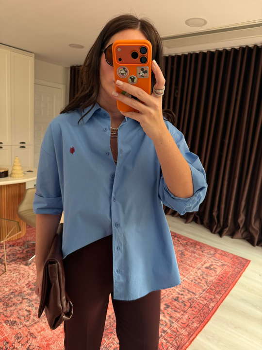 Yakası Nakışlı , Bebe Mavisi , Poplin Gömlek