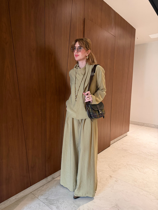 Yağ Yeşili Orijinal Model Fular Yakalı Gömlek & Pantalon Premium Tencel Takım