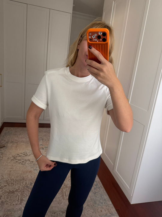 Vatkalı Beyaz Bisiklet Yaka T-Shirt