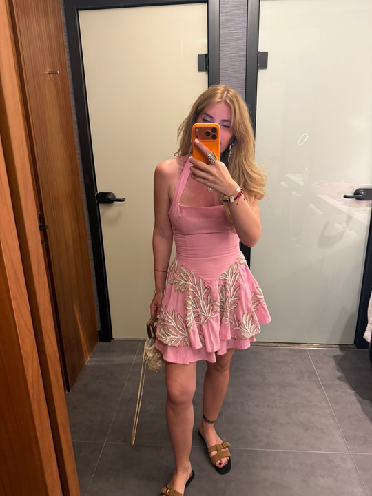 Etek Ucu İşlemeli , Pembe , Halter Yaka Elbise