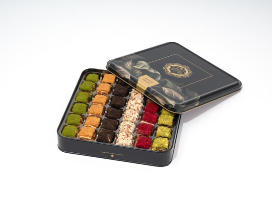 ÖZEL SERİ ÜRÜNLERMetal Kutu Karışık Baklava Lokum 500 gr