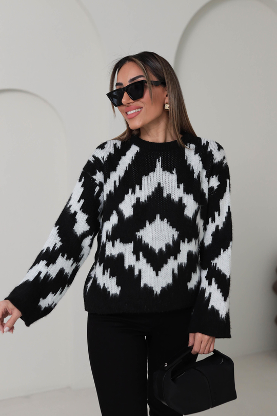 0029 Bisiklet Yaka Kilim Desen Şardonlu Triko SİYAH-EKRU