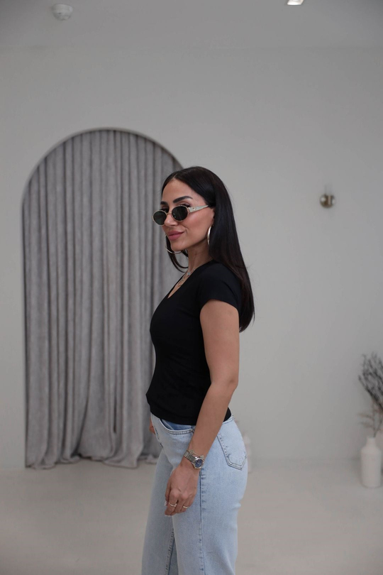 7548 V Yaka Basic Karol Tshirt SİYAH