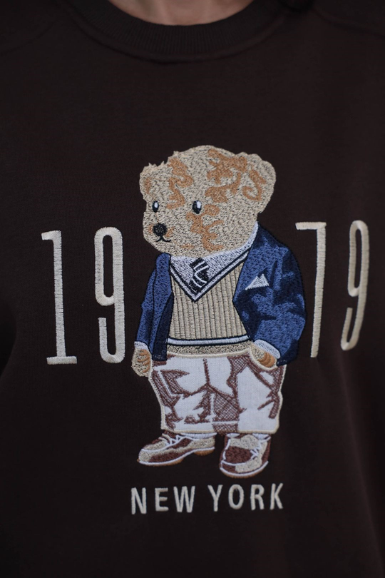 0417 Reglan Kol Teddy Nakışlı Sweatshirt KAHVE