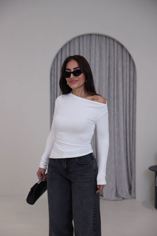 6527 Yandan Büzgü Detaylı Bluz EKRU