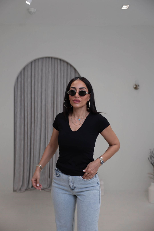 7548 V Yaka Basic Karol Tshirt SİYAH