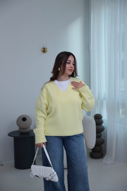 2733 V Yaka Yün Karışımlı Kazak SARI