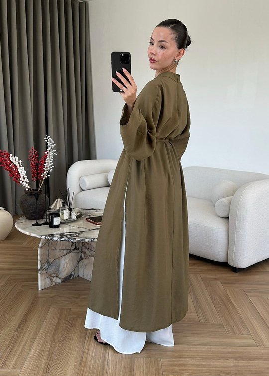 Azur Yırtmaçlı Uzun Gömlek HAKİ