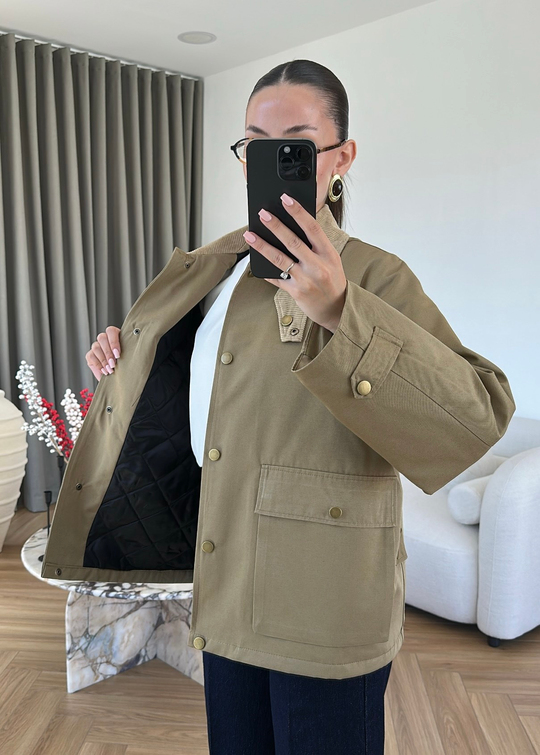 Barbour Kadife Yakalı Mont HAKİ