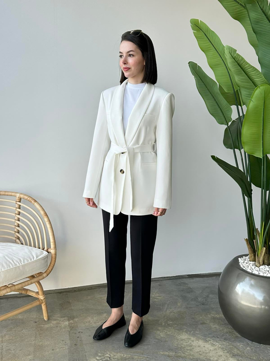Belden Bağlamalı Blazer Ceket BEYAZ