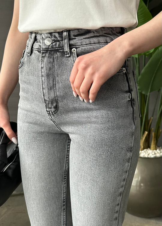 Boyfit Kesik Paça Jean AÇIK GRİ