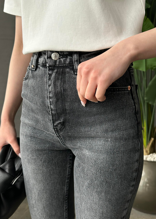 Boyfit Kesik Paça Jean FÜME