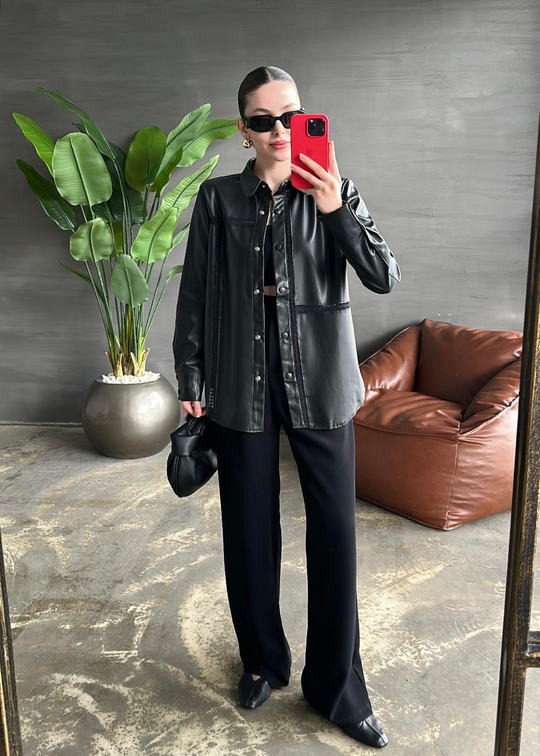 Dantel Detaylı Deri Gömlek SİYAH