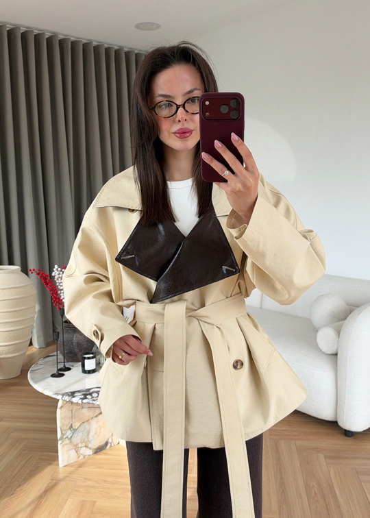 Deri Detaylı Kuşaklı Trenç KREM