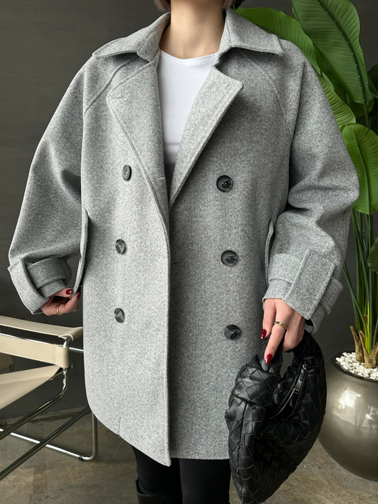 Düğmeli Orta Boy Kaban GRİ