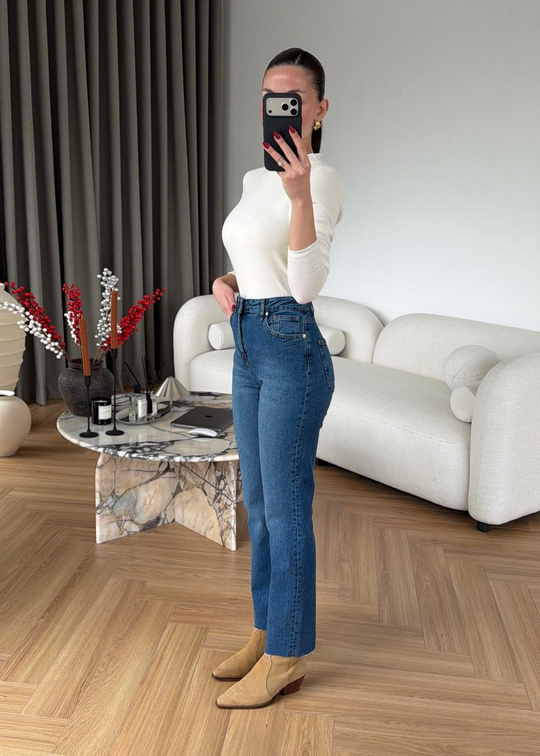 Essential Kesik Paça Jean MAVİ