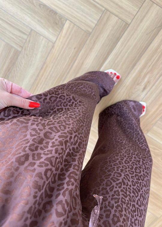 Jakarlı Leopar Desenli Pantolon ACI KAHVE