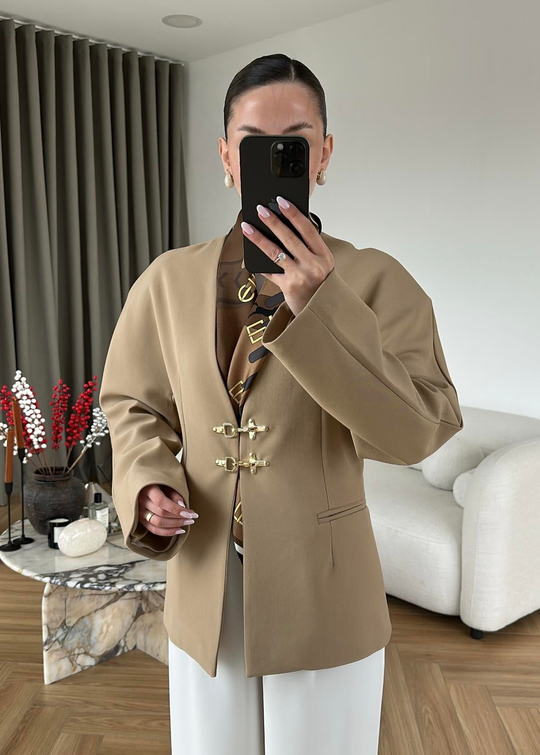 Kancalı Geniş Vatkalı Ceket CAMEL