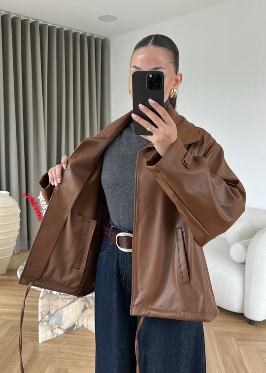 Kaplama Düğmeli Deri Ceket TABA