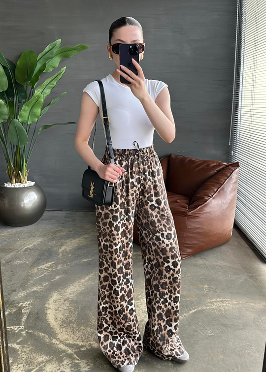 Leopar Desenli Dökümlü Pantolon BEJ
