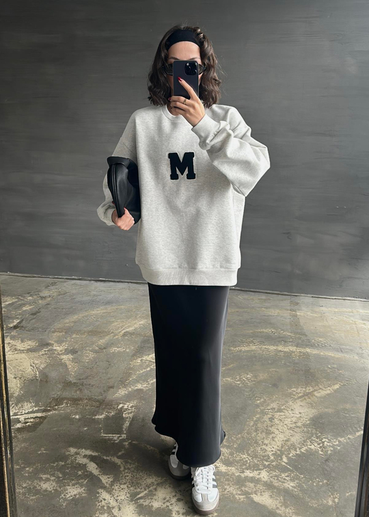 M Nakışlı Sweat GRİ