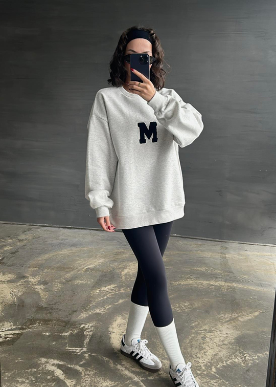 M Nakışlı Sweat GRİ