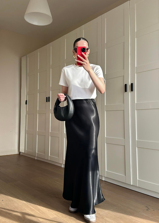 Maxi Balık Model Saten Etek SİYAH
