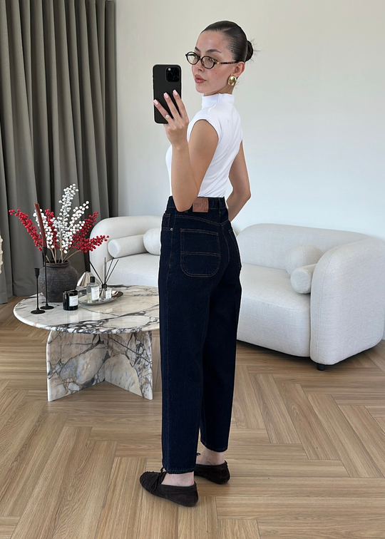 Nora Kemersiz Balon Mom Jean LACİVERT