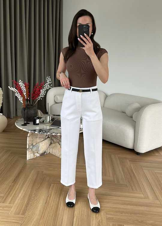 Paçası Dikişli Balon Mom Jean BEYAZ