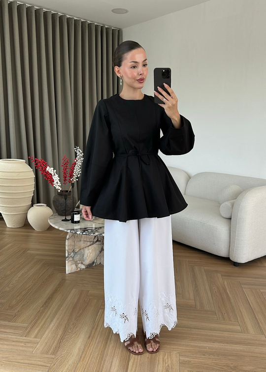 Paçası Nakışlı Pantolon BEYAZ