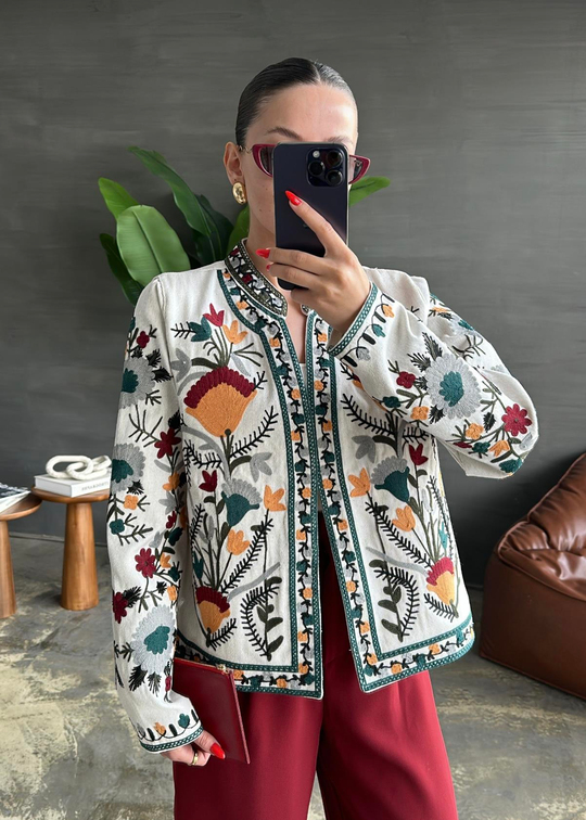 Pera Çiçek Nakışlı Ceket RENKLİ