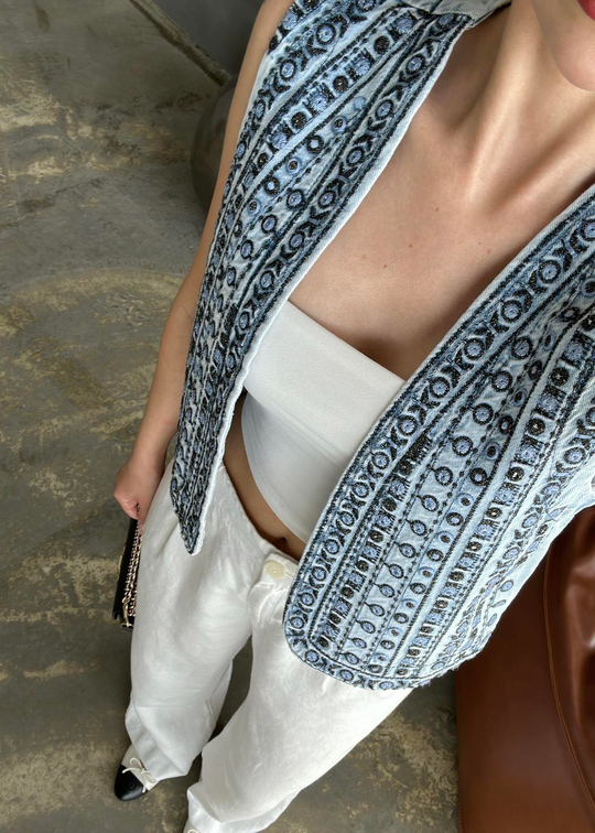 Pullu ve Nakışlı Denim Yelek AÇIK MAVİ