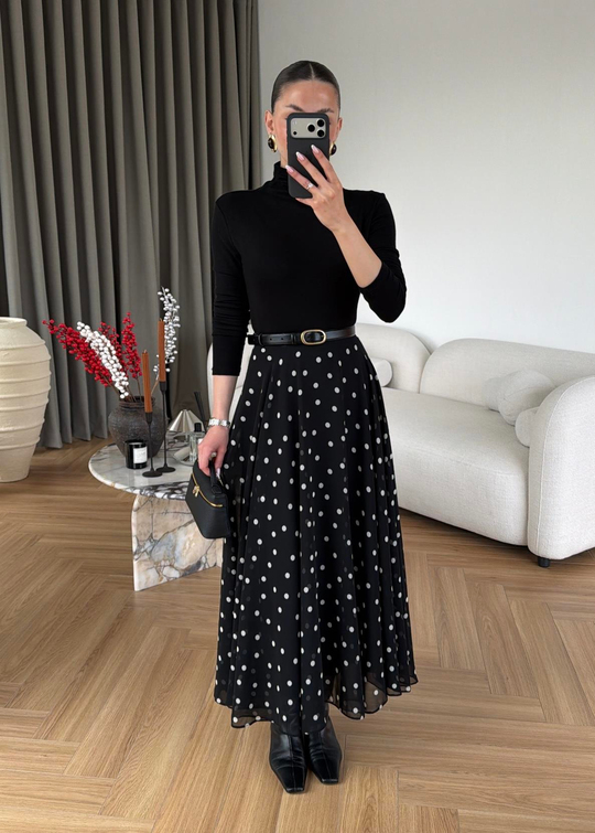 Sara Puantiyeli Şifon Etek SİYAH