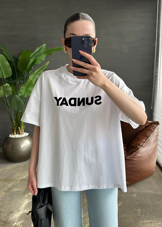 Sunday Yazılı Tshirt BEYAZ