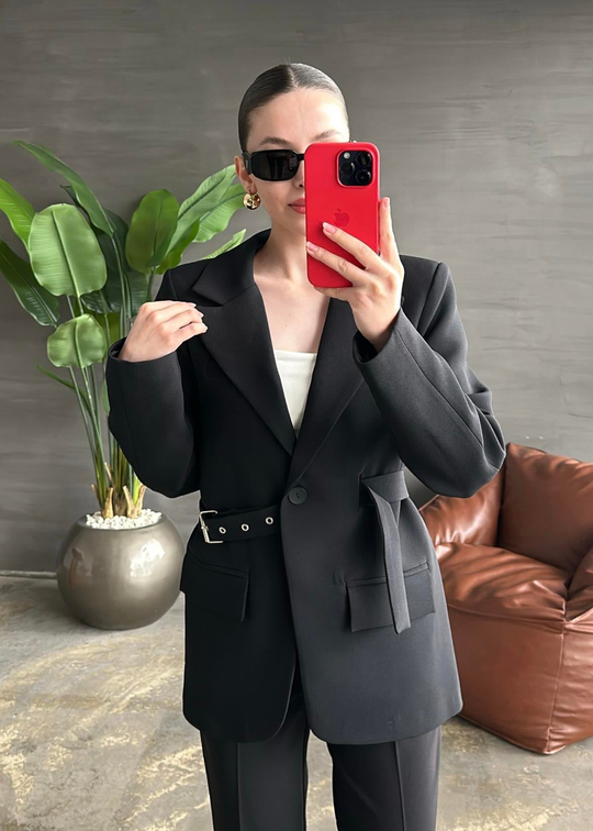 Tasarım Kemer Detaylı Blazer Ceket SİYAH