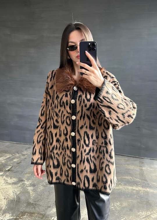 Yakası Kürklü Leopar Hırka CAMEL