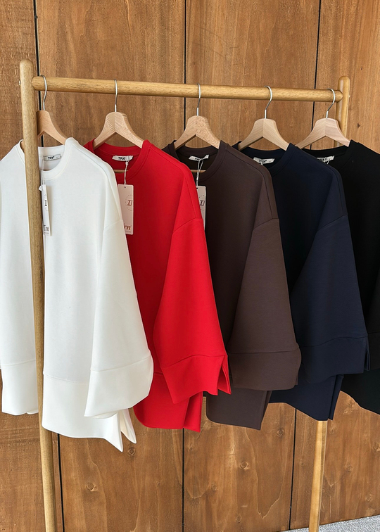 Yanı Yırtmaçlı Uzun Kollu Sweat SİYAH
